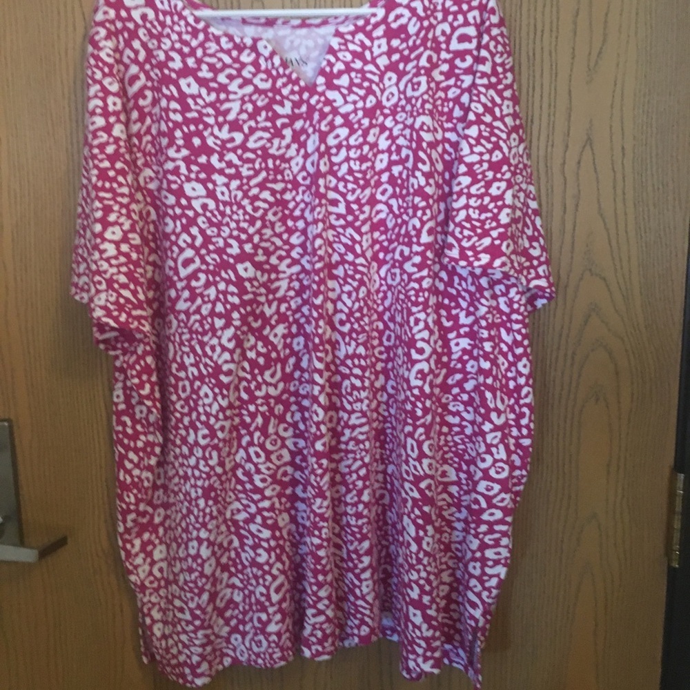 ROMANS pink white leopard shirt 3x never worn A-14